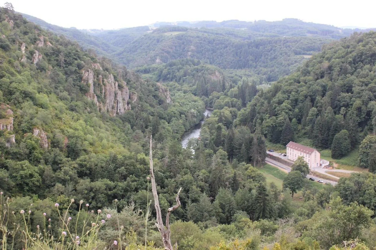 Maison Le Barrage Bed & Breakfast Saint-Gervais-d'Auvergne